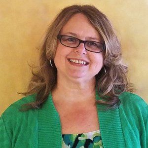 Meet your Posher, Teresa